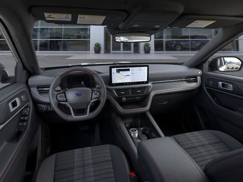 New 2026 Ford Explorer ST-Line w/ ST-Line Street Pack image 9
