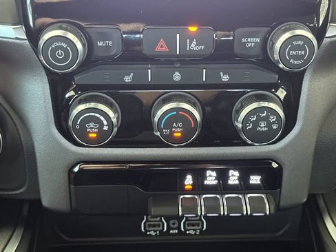 New 2026 RAM 1500 Big Horn AWD/4WD image 21