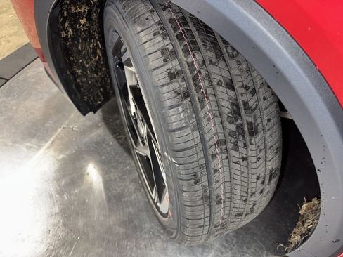 New 2025 Kia K4 EX image 11