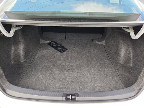 Used 2025 Toyota Corolla LE FWD image 26