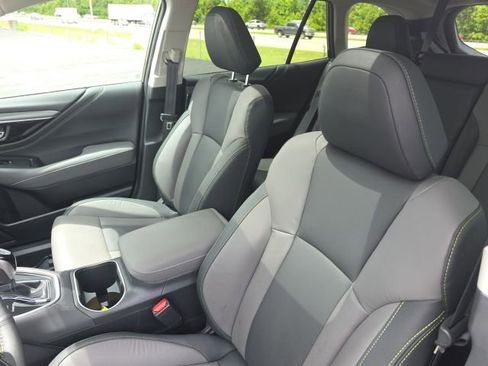 Certified 2025 Subaru Outback Onyx Edition AWD/4WD image 10