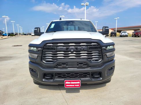 New 2026 RAM 2500 Tradesman AWD/4WD image 8