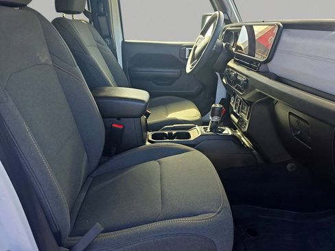 Used 2024 Jeep Wrangler Sport S image 18