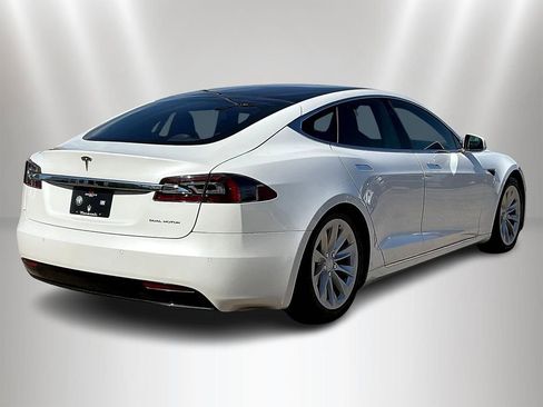 Used 2019 Tesla Model S Long Range AWD/4WD image 6