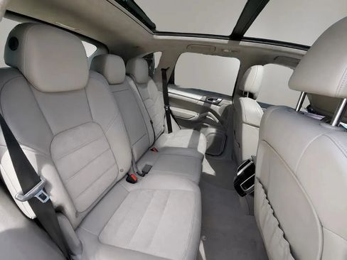 Used 2013 Porsche Cayenne GTS AWD/4WD image 14