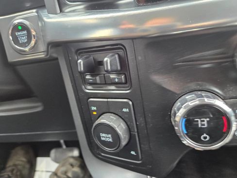 Used 2021 Ford F150 Lariat w/ Equipment Group 502A High image 16