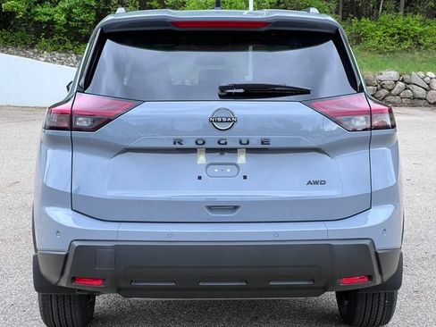 New 2026 Nissan Rogue SV AWD/4WD image 40