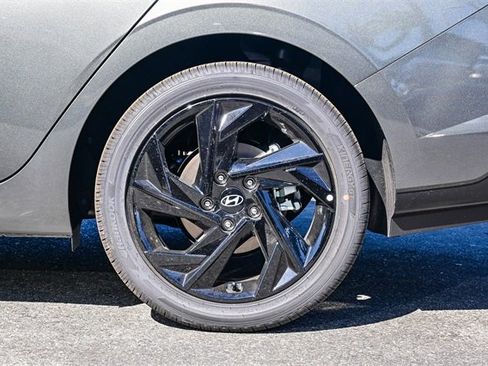 New 2026 Hyundai Elantra SEL Sport image 10