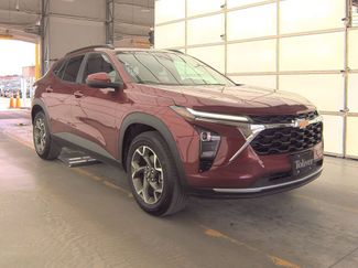 Used 2024 Chevrolet Trax LT w/ Driver Confidence Package 360° Tour
