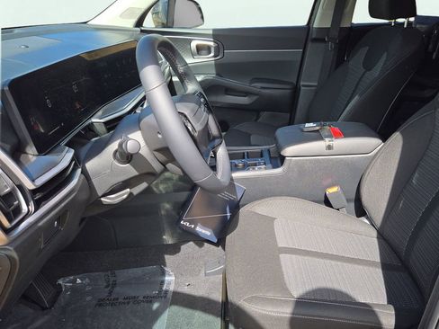 New 2026 Kia Sorento LX image 18
