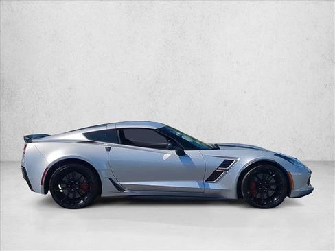 Used 2019 Chevrolet Corvette Grand Sport RWD image 4