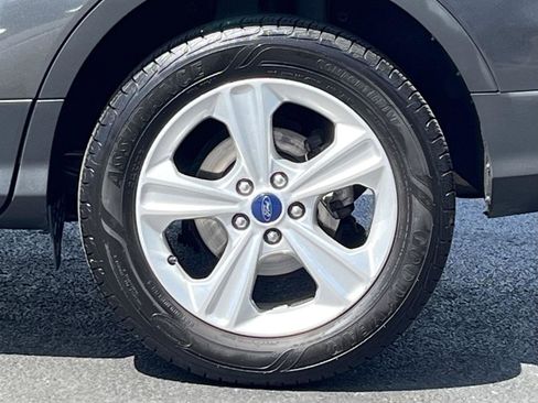 Used 2016 Ford Escape SE AWD/4WD image 29