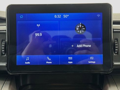 Used 2021 Ford Explorer XLT w/ Equipment Group 202A image 11