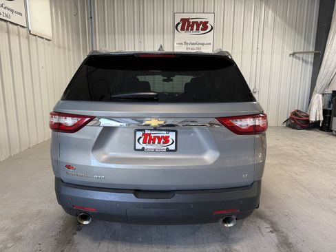 Used 2018 Chevrolet Traverse LT AWD/4WD image 4