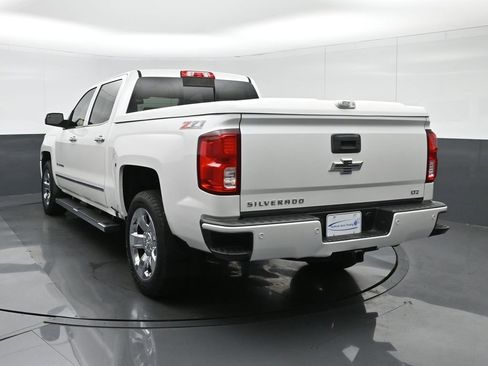 Used 2017 Chevrolet Silverado 1500 LTZ Z71 w/ LTZ Plus Package image 5