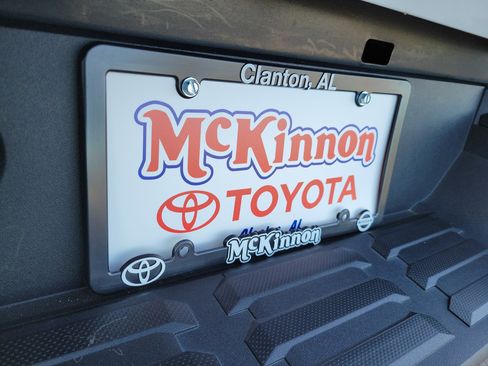 Used 2025 Toyota Tundra Limited AWD/4WD image 27