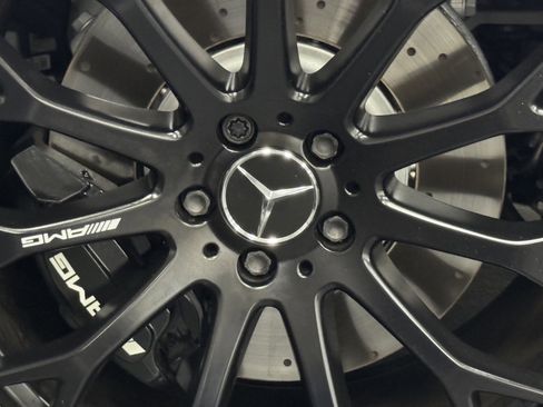 Used 2025 Mercedes-Benz SL 55 AMG 4MATIC image 18