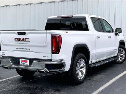 Used 2022 GMC Sierra 1500 SLT w/ SLT Premium Plus Package AWD/4WD image 11