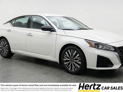 Used 2025 Nissan Altima 2.5 SV