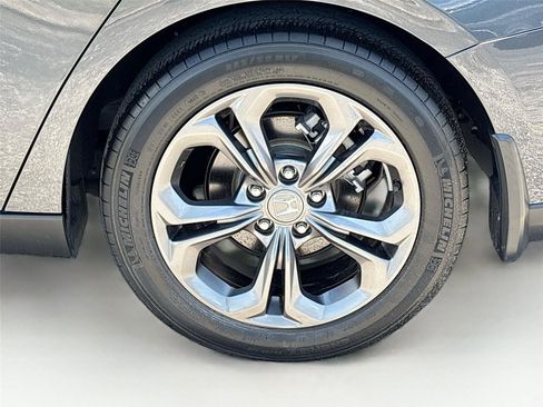 Certified 2023 Honda Accord EX image 34