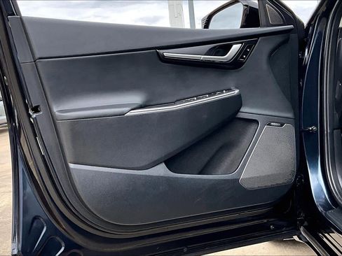 Used 2022 Kia EV6 Wind image 21