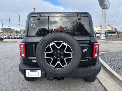 New 2026 Ford Bronco Outer Banks image 10