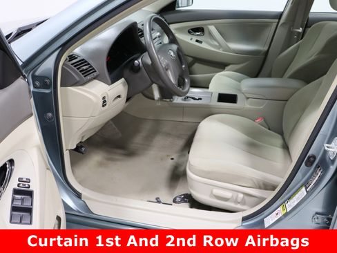 Used 2007 Toyota Camry LE image 14