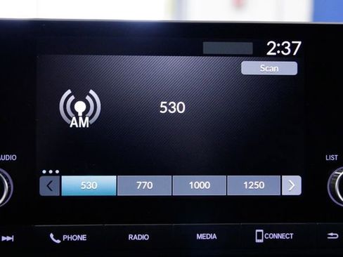 Certified 2023 Honda HR-V Sport image 32