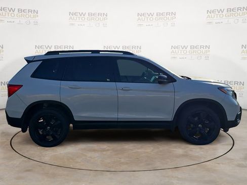Used 2021 Honda Passport Elite image 6