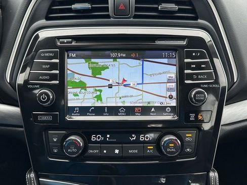 Used 2017 Nissan Maxima 3.5 SL w/ Interior Lighting Package image 30