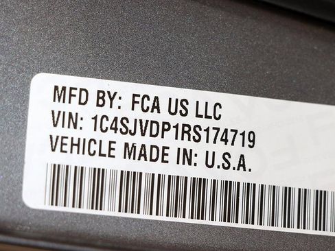 Used 2024 Jeep Wagoneer Series III image 33