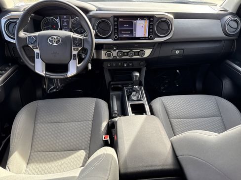 Used 2020 Toyota Tacoma SR5 image 16