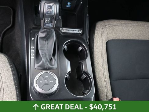 Used 2025 Ford Bronco Big Bend image 29