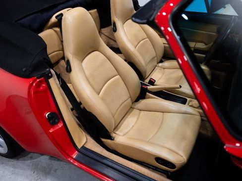 Used 1995 Porsche 911 Cabriolet image 16