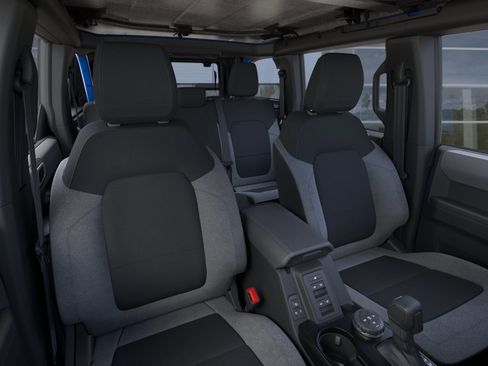 New 2026 Ford Bronco 4-Door image 10