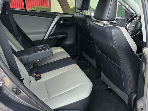 Used 2017 Toyota RAV4 Platinum FWD image 12