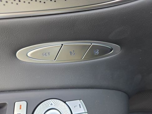 Used 2026 Genesis GV70 3.5T Sport Prestige image 22