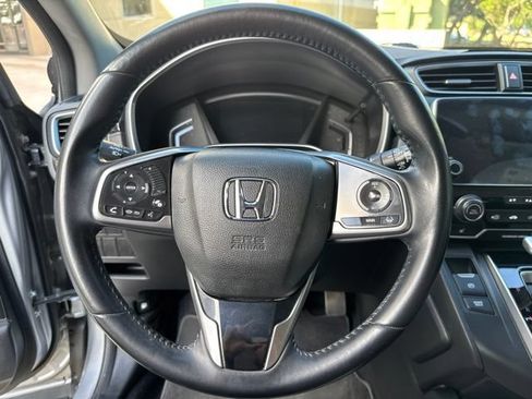Used 2018 Honda CR-V Touring image 10