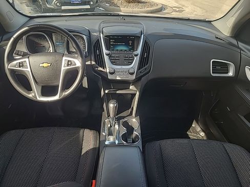 Used 2017 Chevrolet Equinox LT w/ Convenience Package image 12