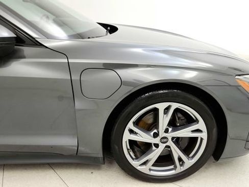 Used 2023 Audi e-tron GT Premium Plus AWD/4WD image 21