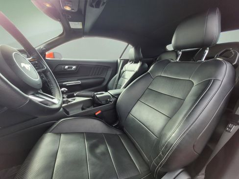 Used 2016 Ford Mustang GT Premium RWD image 27