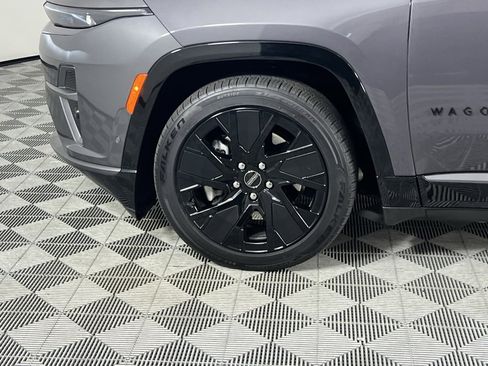 Used 2024 Jeep Wagoneer Launch Edition image 10