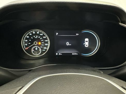 Used 2023 Genesis G70 2.0T AWD/4WD image 26