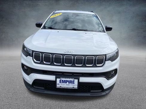 Used 2022 Jeep Compass Latitude image 25