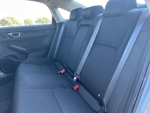 Used 2023 Honda Civic EX image 31
