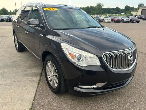 Used 2016 Buick Enclave Leather FWD image 3