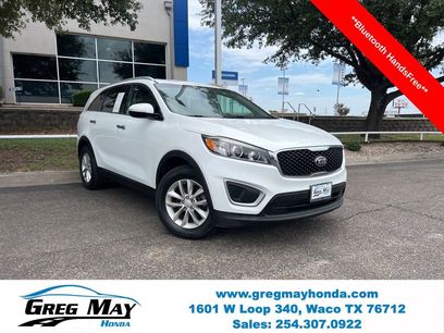 Used 2017 Kia Sorento FWD w/ LX Convenience Package
