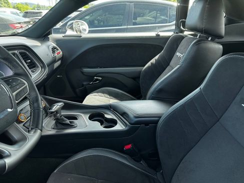 Used 2023 Dodge Challenger SRT Hellcat RWD image 10