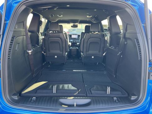New 2026 Chrysler Pacifica Select image 48