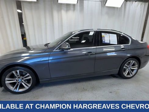 Used 2017 BMW 330i xDrive Sedan image 7
